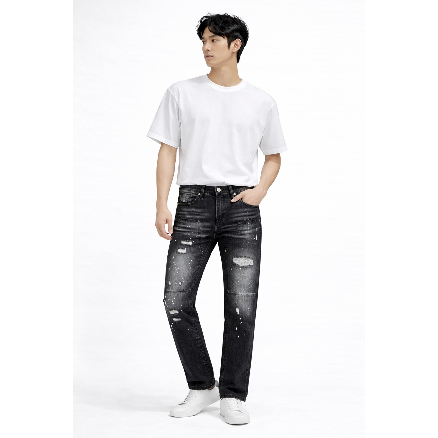 Jeans Uomo Nero Destroyed con Schizzi di Vernice – Baggy Fit